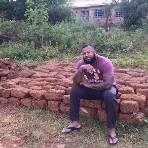 Meet your Posher, Manuel